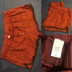 Sleepwear VICTORIA’S SECRET—-size S—-for WOMEN